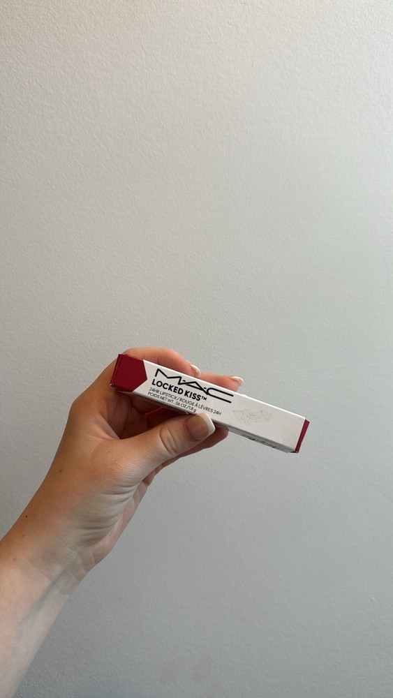 MAC Cosmetics LOCKED KISS™ 24HR LIPSTICK/ROUGE À LÈVRES 24H SHADE: COY