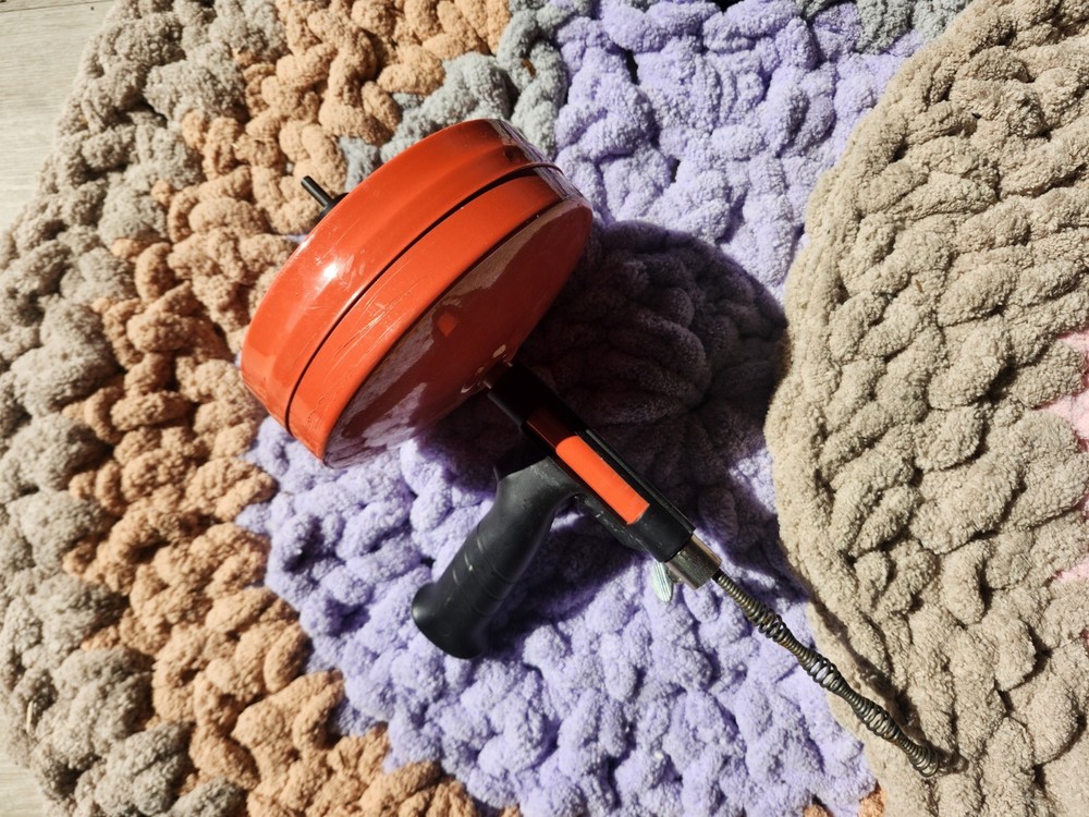 Heavy-Duty Manual Drain Auger Snake for Clogged Pipes