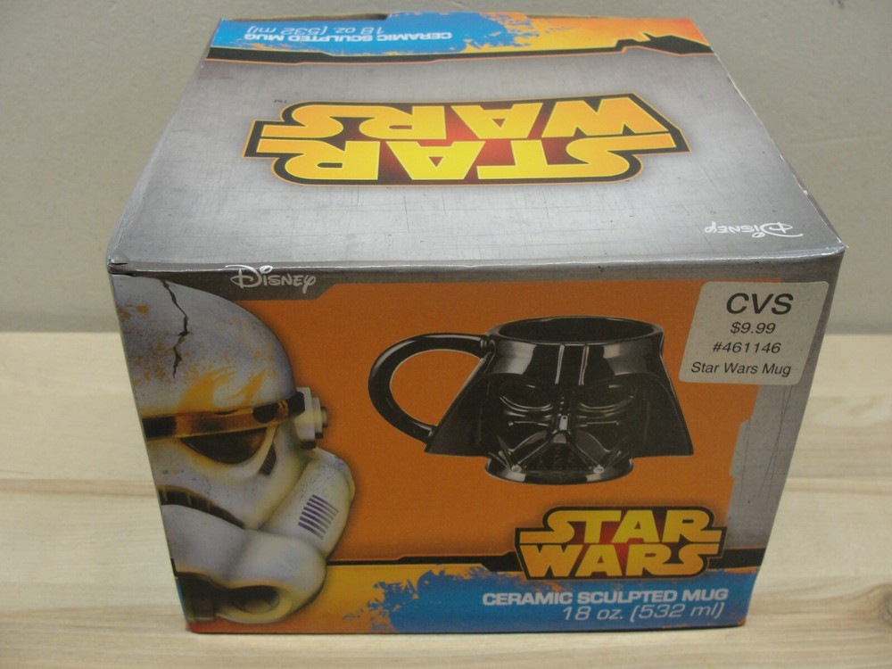 NEW DISNEY STAR WARS DARTH VADER CERAMIC SCULPTED MUG 18 oz