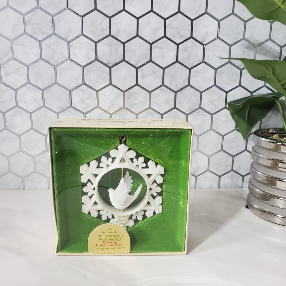 Vintage 1978 Hallmark Tree Trimmer Dove Twirl About Motion Ornament