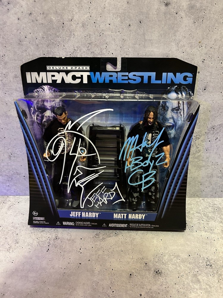 Jakks TNA Deluxe Impact Matt & Jeff Hardy Ringside Exclusive 2 Pack Autographed