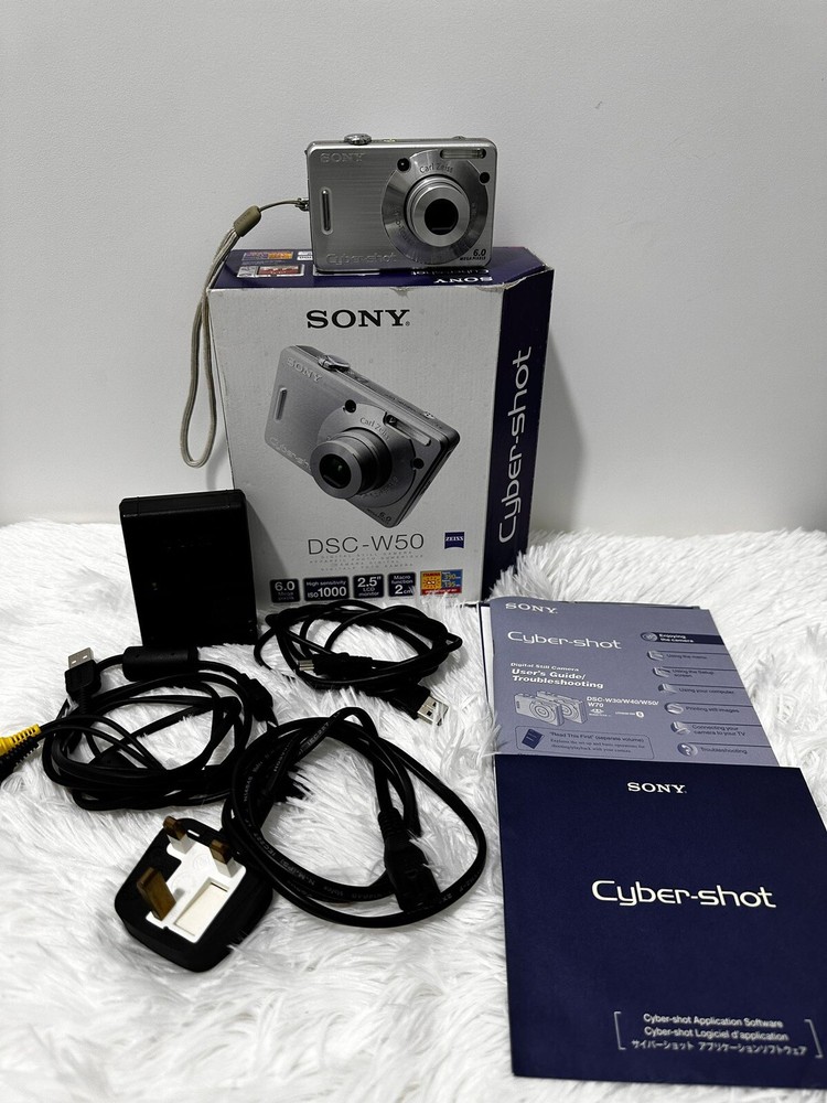 Sony Cybershot DSC-W50 6MP Silver Digital Camera Boxed Tested Working  