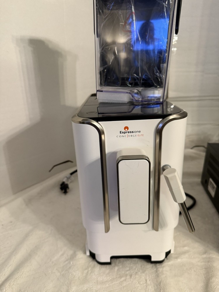 Espressione Concierge Elite Diamond White Espresso Machine For Parts