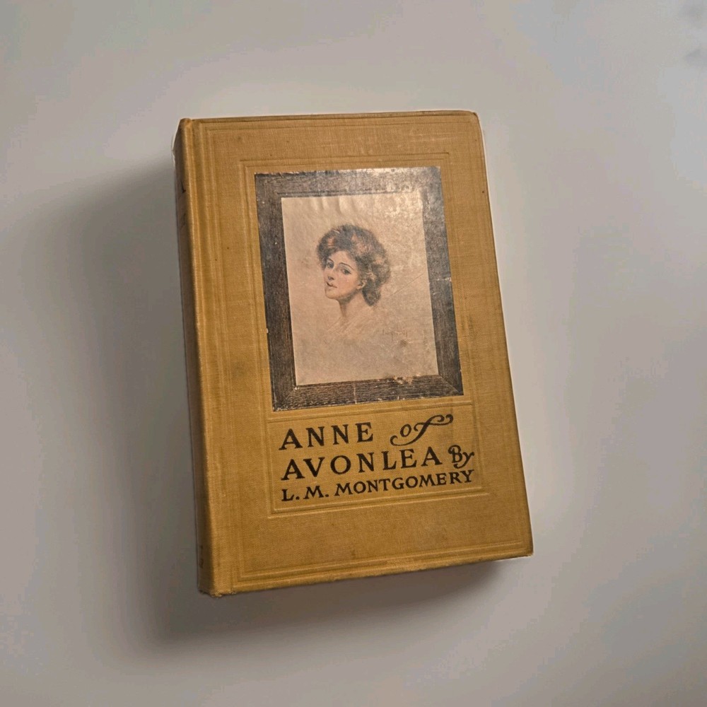 Anne of Avonlea L.M Montgomery Grosset & Dunlap Illustrated by George Gibbs 1909