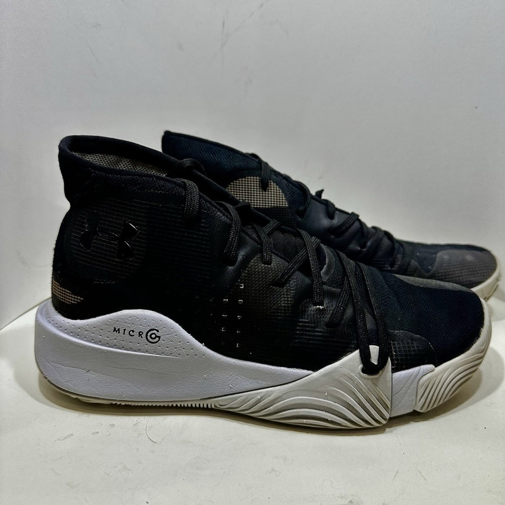 Under Armour Mens Size 7 Spawn Mid Basketball Shoes Black White 302162-004