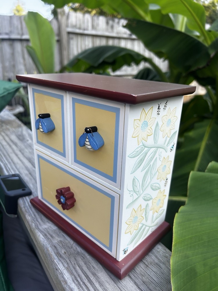 Vintage Bee Floral Jewelry Box with Painted Sides 8x8