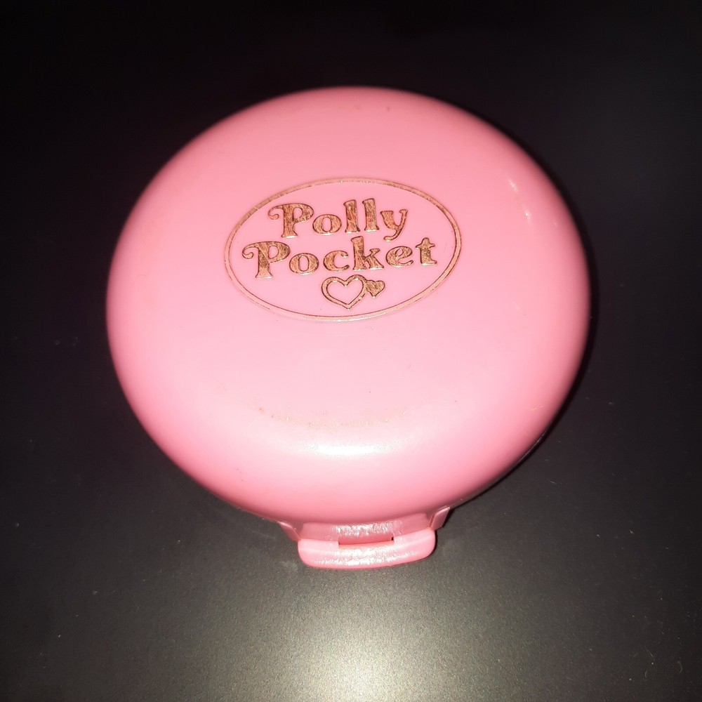 1989 Bluebird Toys Polly Pocket Buttons Animal Hospital Complete Vintage Set