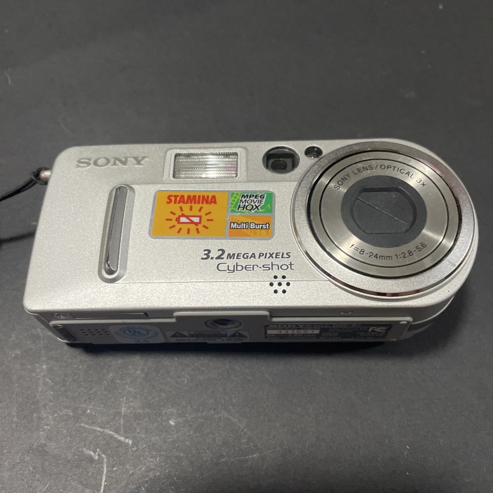 Sony Cyber-Shot DSC Dash P73.2 Mp Used Not Tested.