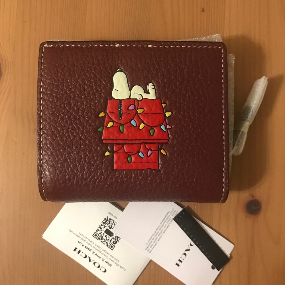 NWT Coach x Peanuts Snoopy Lights Motif Snap Wallet