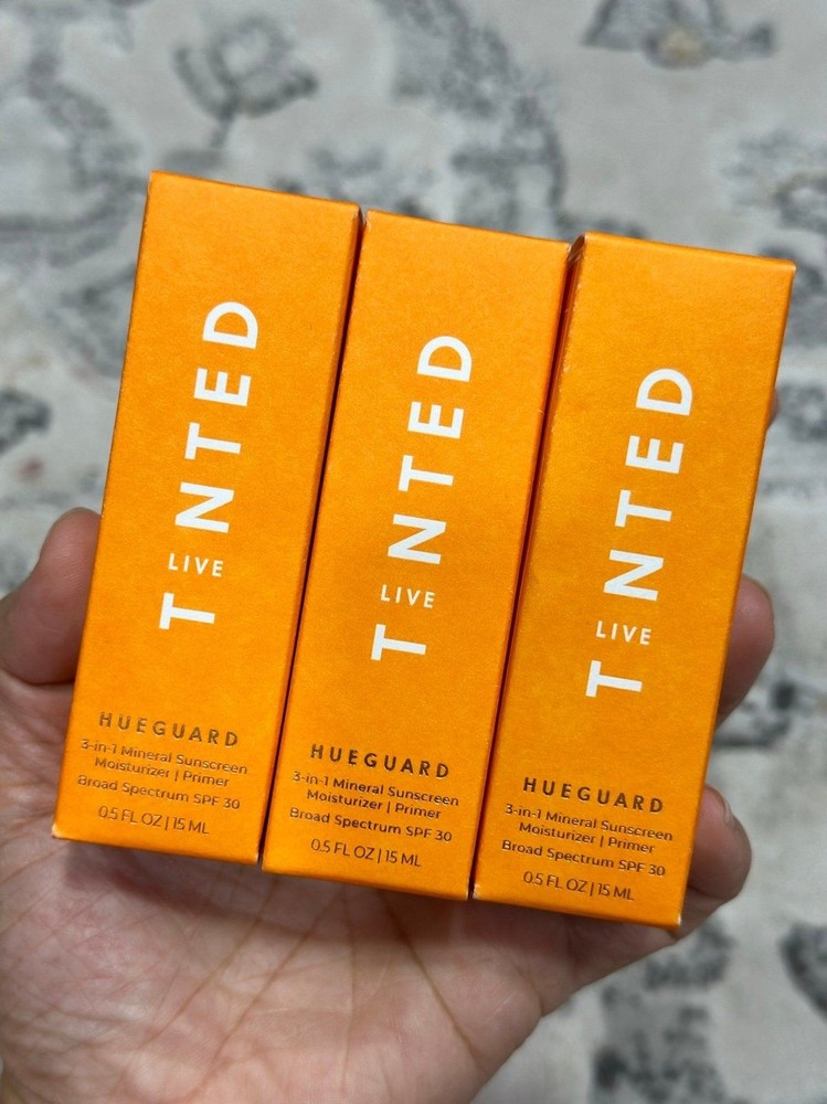 Live tinted huegard sunscreen