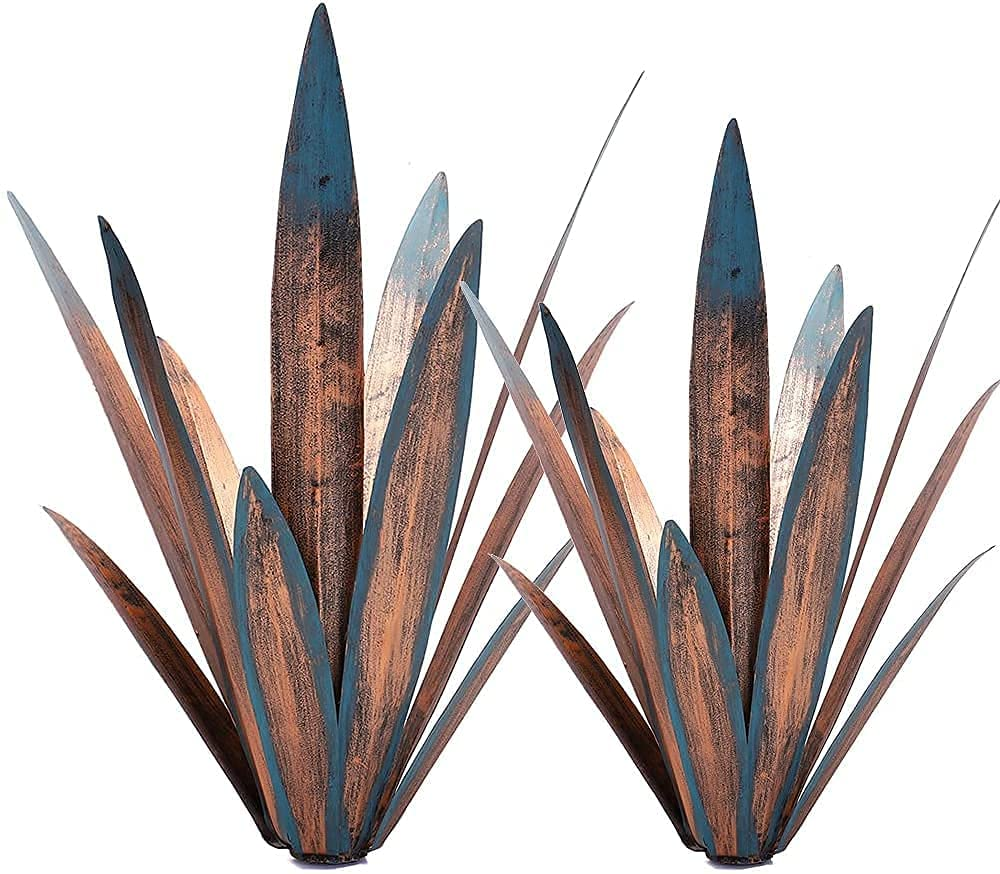 2Pcs DIY Rustic Metal Agave Plant Sculpture Hand Painted Tequila Decor