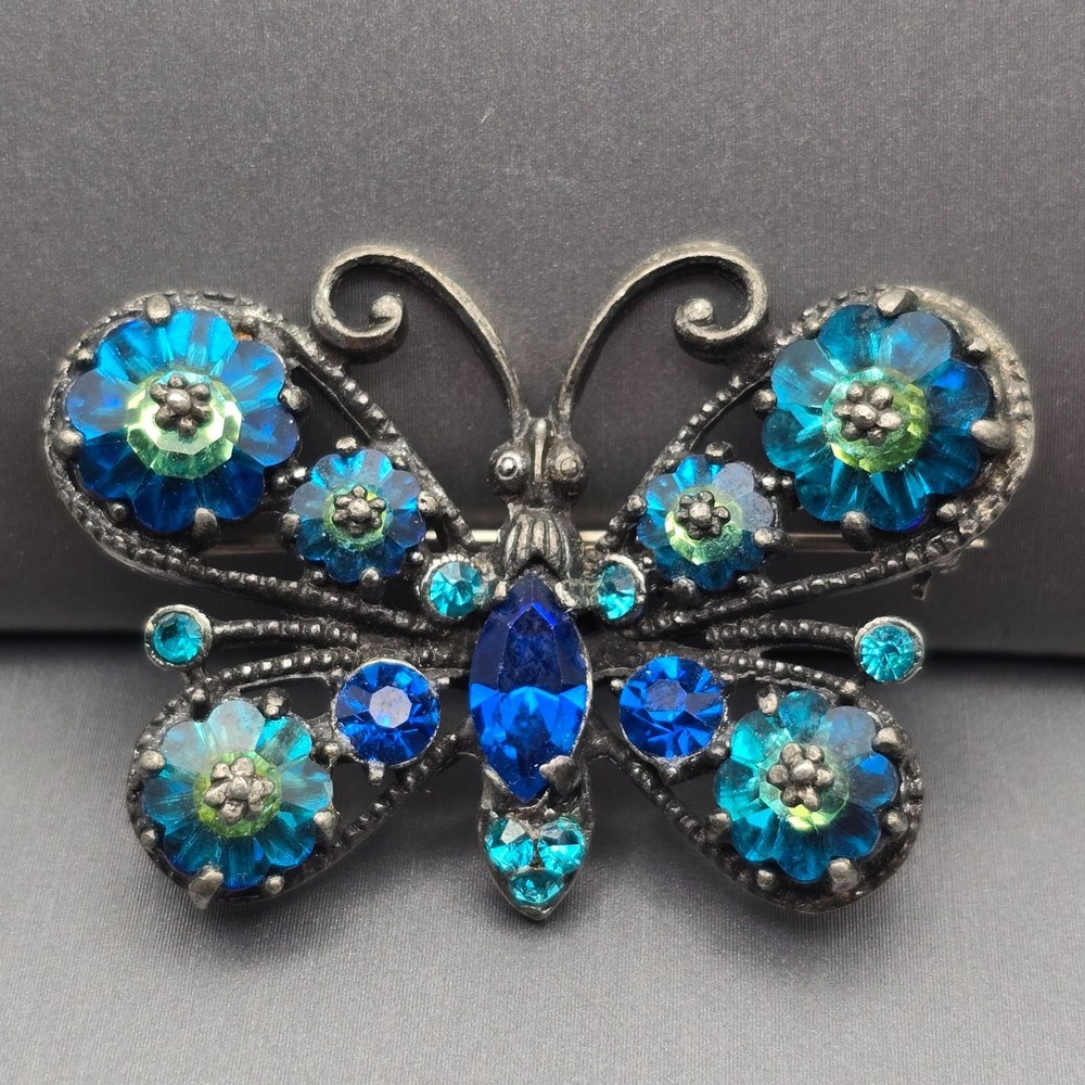 VTG Signed Weiss Butterfly Brooch 1.5