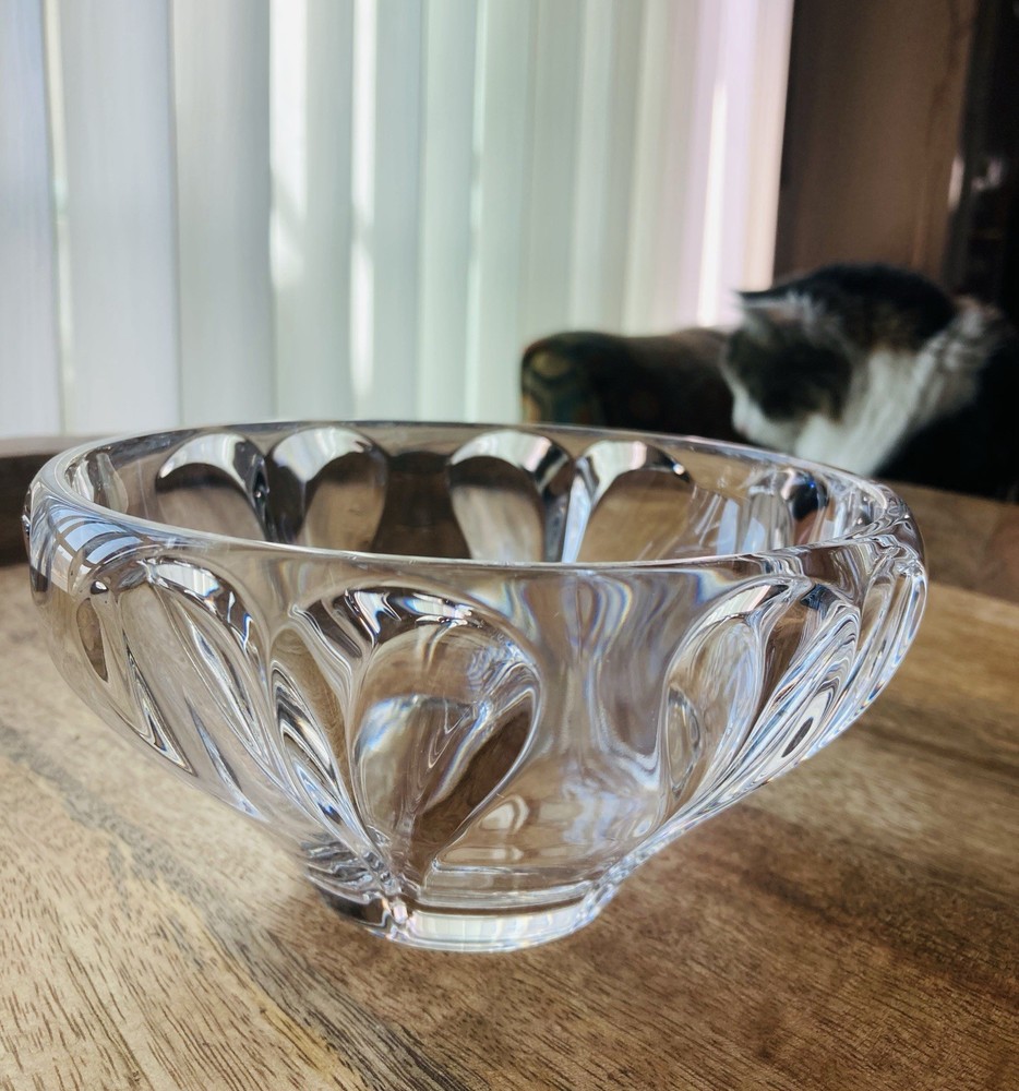 Lenox lead crystal heart-shaped candy dish with elegant designs