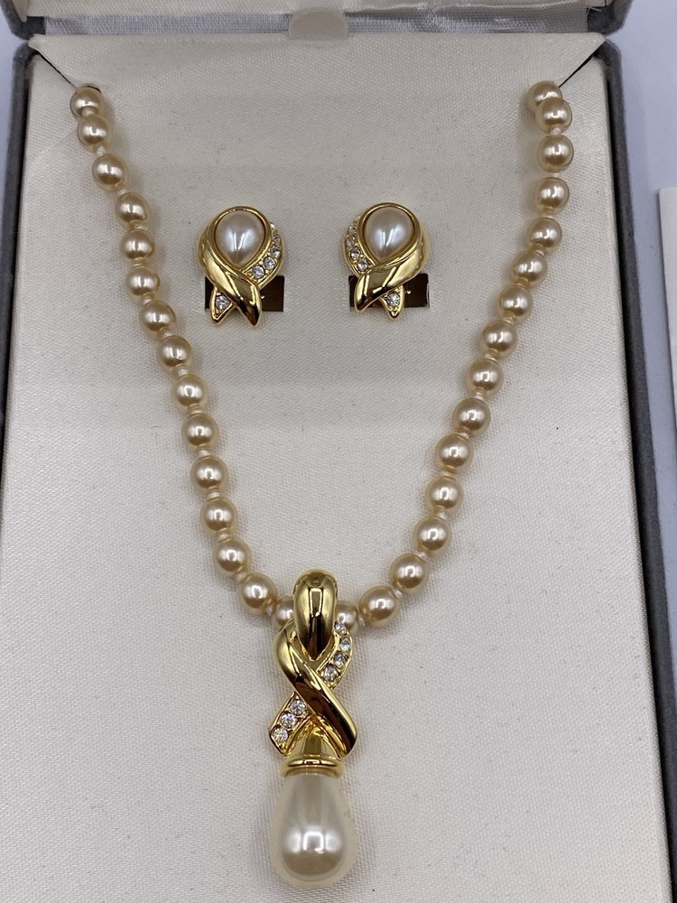 Nolan Miller Gold Plated Necklace and Faux Pearl Pendant & Earrings MATCHING SET