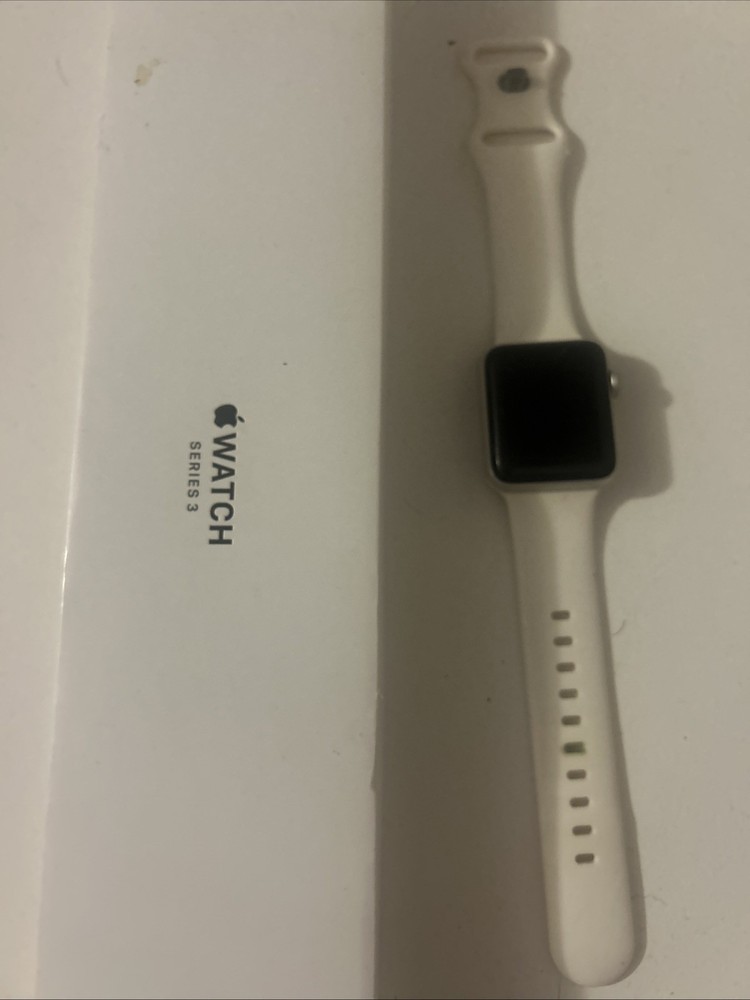 Apple Watch Series 3 GPS 38mm Aluminum Case Silver Sport Wristband White