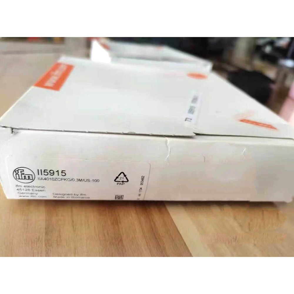 1PCS New IFM II5915 Proximity switch in box #A6-37