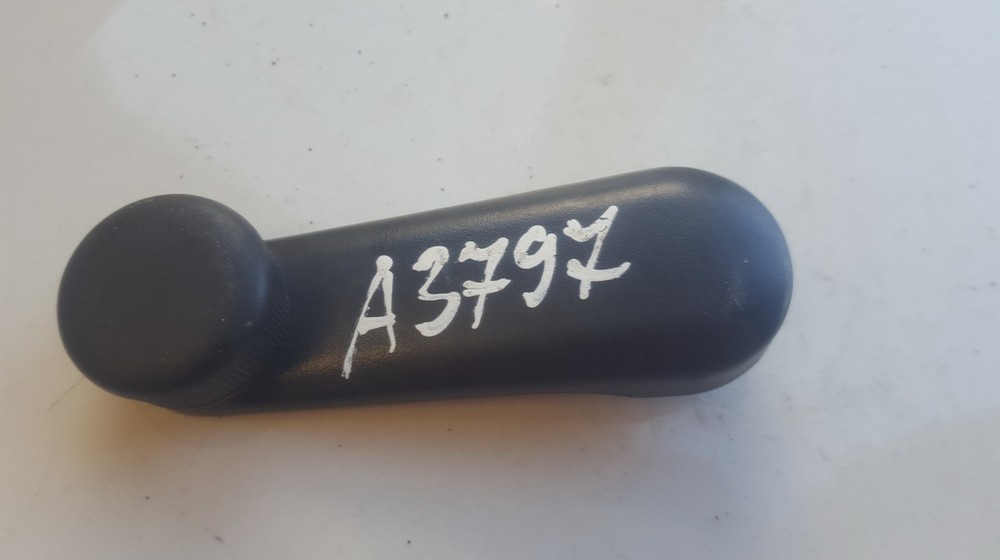 Other Parts Mazda 5 DE673158-44