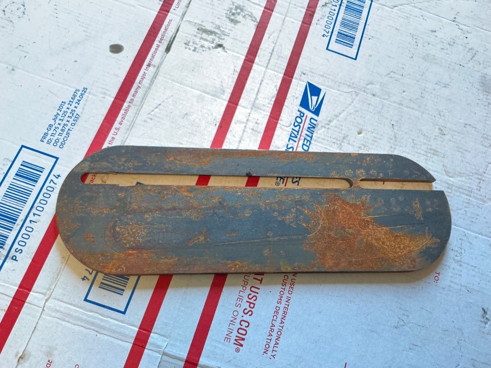 Vintage Delta Rockwell Homecraft 8-inch table saw throat plate insert