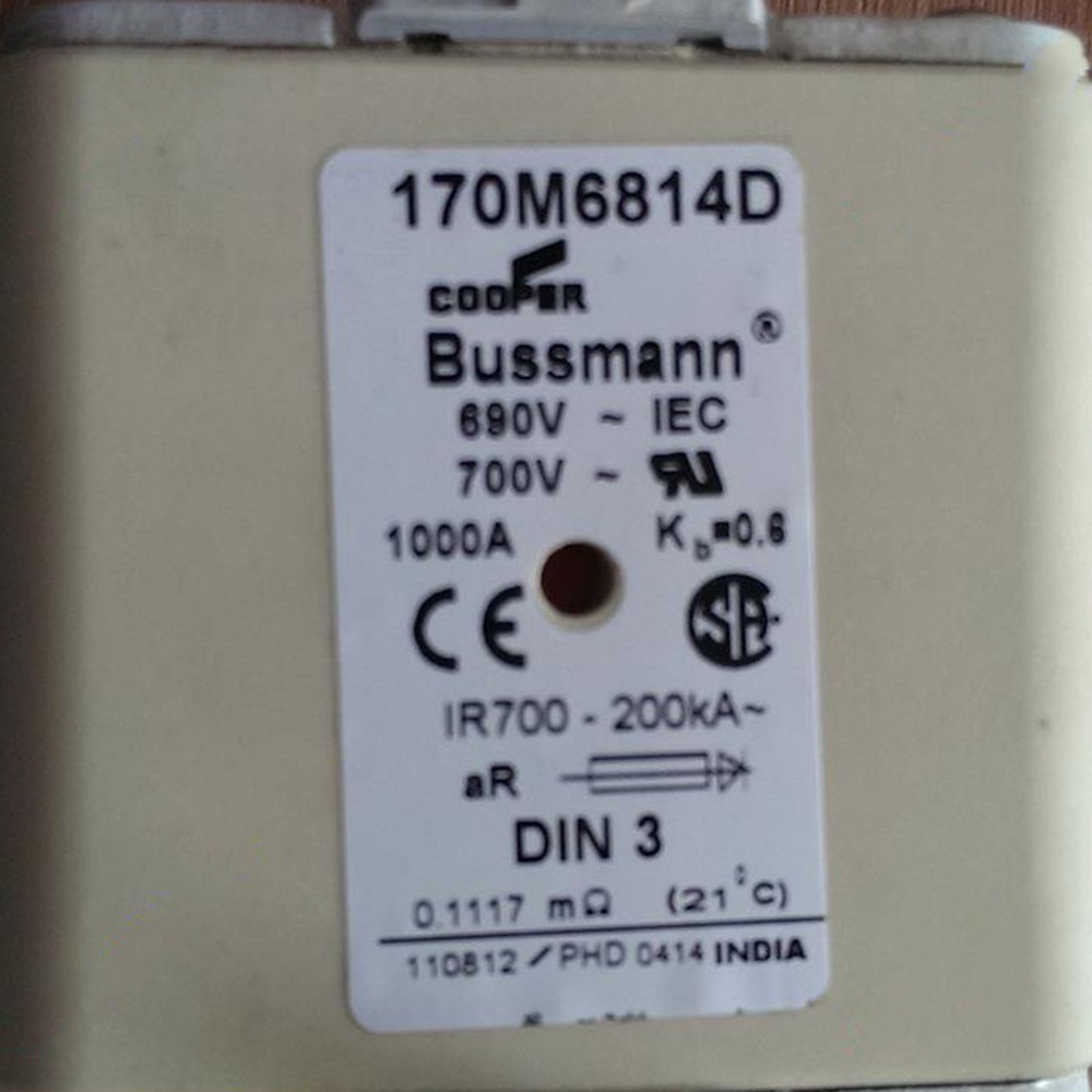 one NEW Bussmann Fast Fuse 170M6814D 690V 1000A Free shipping