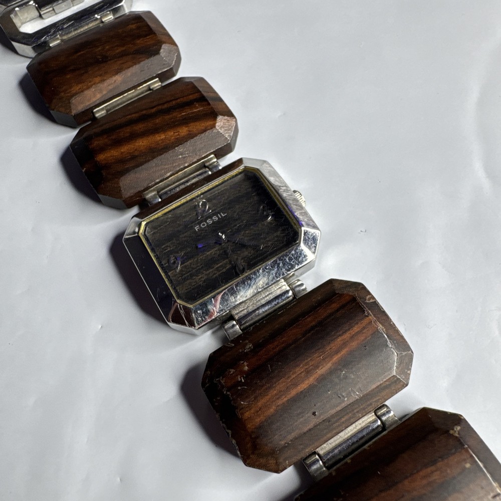 Fossil F2 27mm Silver-Tone Wooden Ladies Watch ES-1760 with New Battery