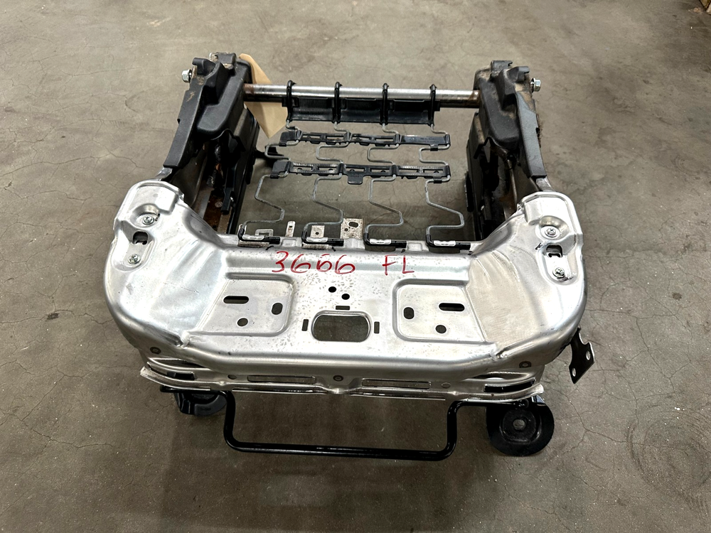 2016-2017 SUBARU CROSSTREK FRONT LEFT SIDE LOWER SEAT TRACK FRAME, OEM LOT3666