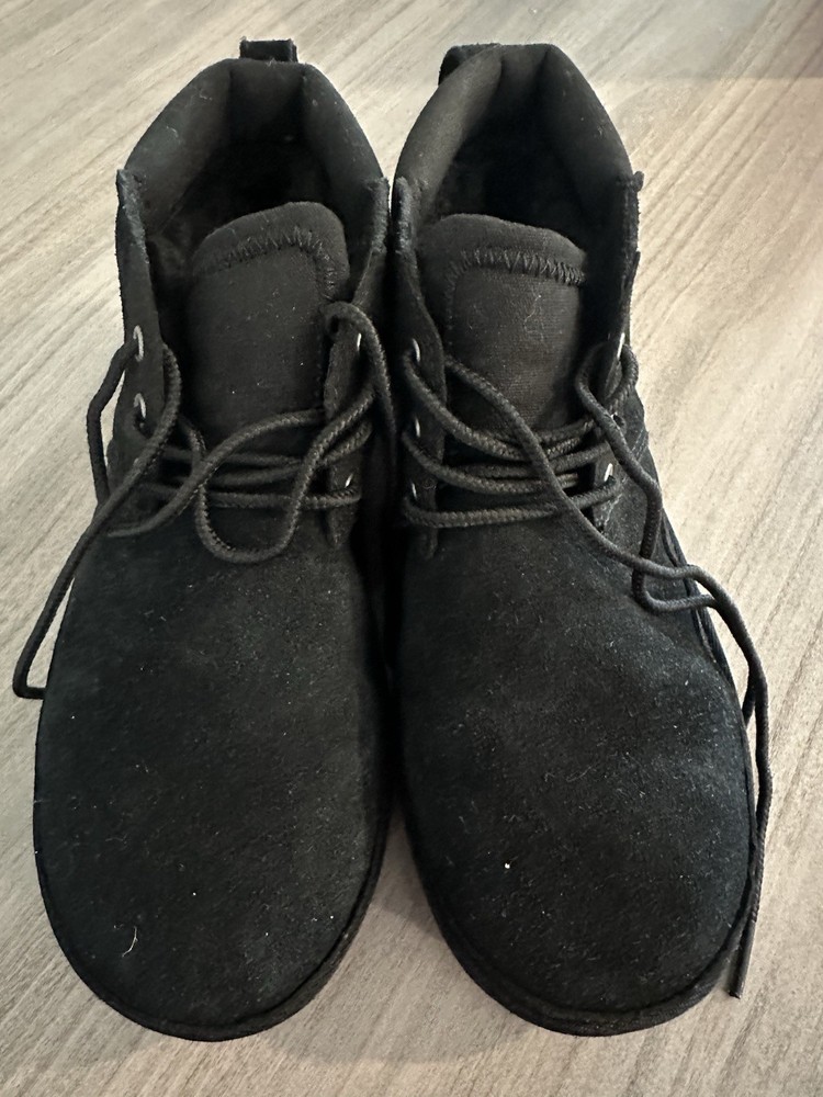 Koolaburra by UGG Kids Advay 1132913K Suede Upper Black Size 3