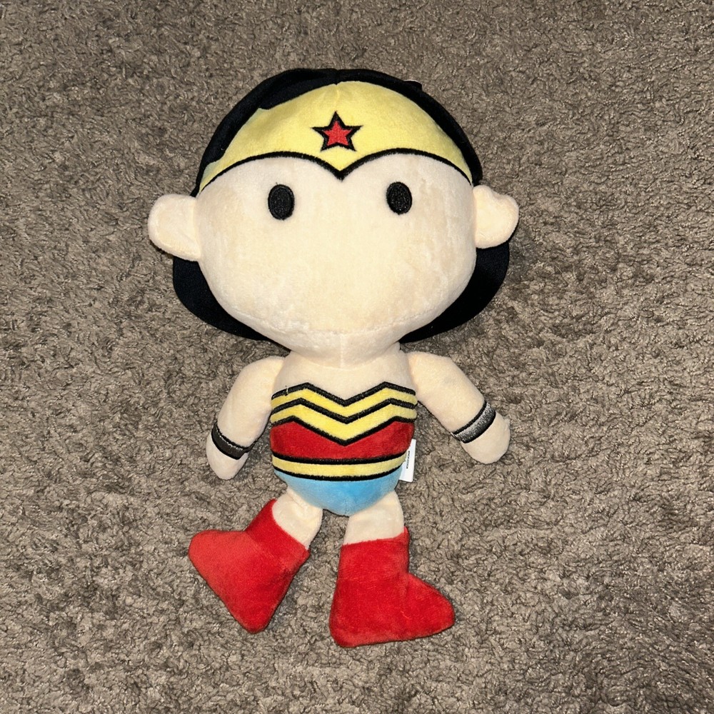 Fetch For Pets DC Comics Wonder Woman 12’’ Stuffed Plush Dog Toy NEW WITH TAGS