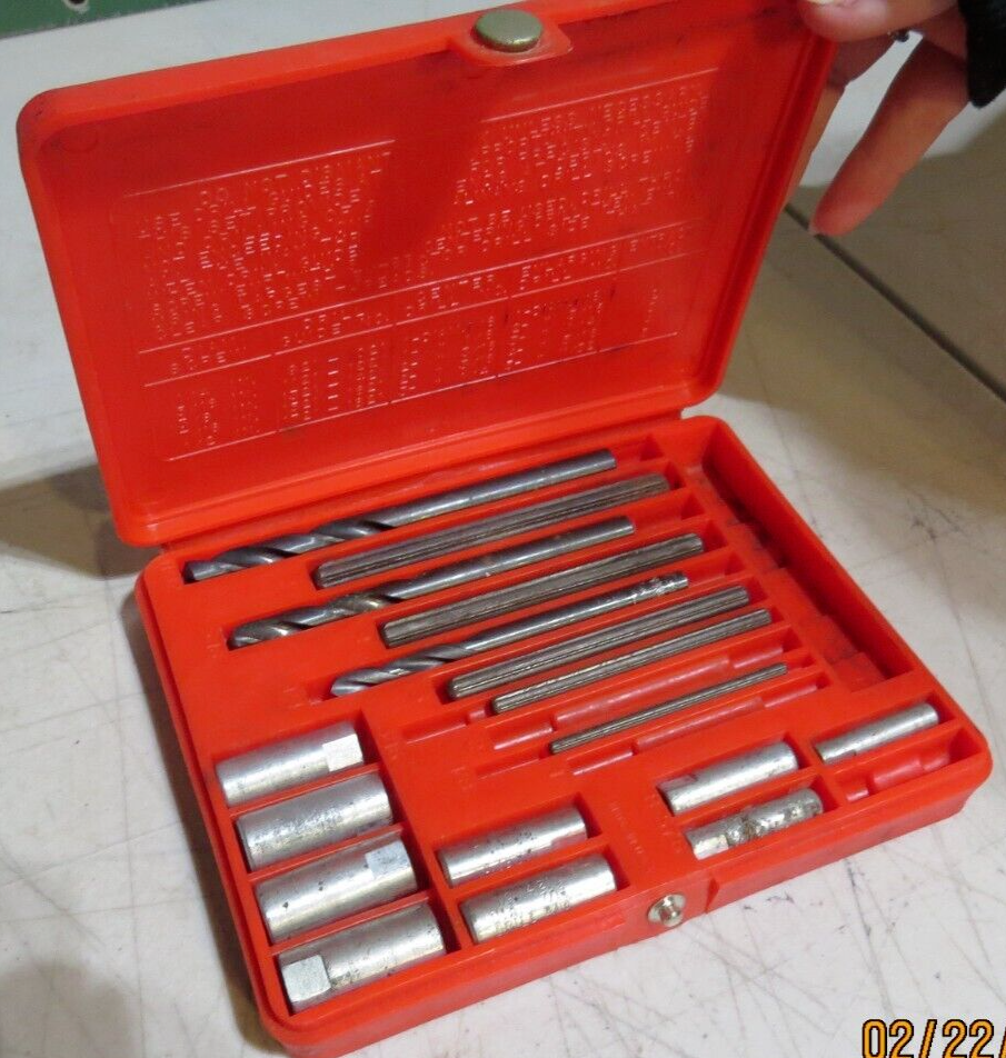 NICE VINTAGE SNAP ON BLUE POINT SCREW EXTRACTOR SET No. 1020 Original Case NR!
