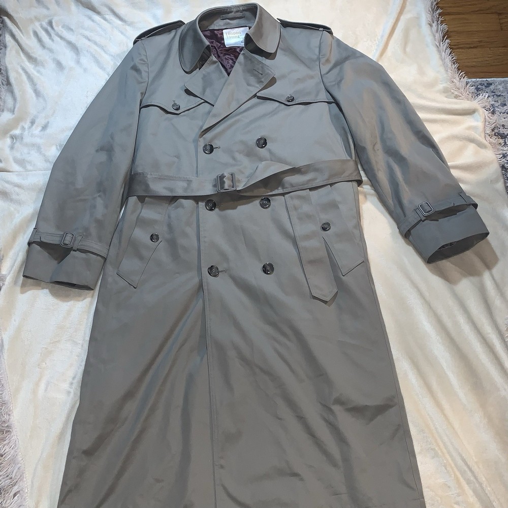 London Towne By London Fog Vintage 80’s  Olive Green  Size 42L Trench Coat Mens