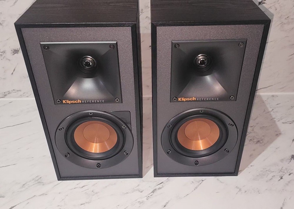 Klipsch R-41PM Active Powered Speakers BT Phono Sub Out Optical USB RCA Aux