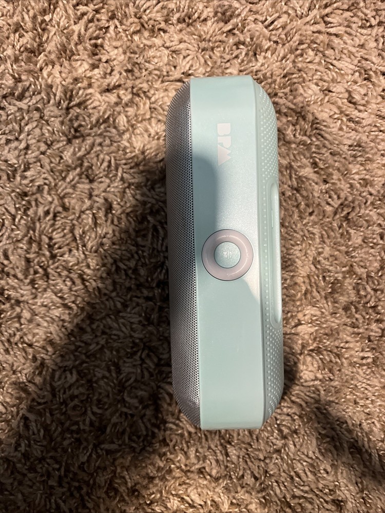 Portable BPM Bluetooth Speaker with Rich Bass and Wireless Connectivity