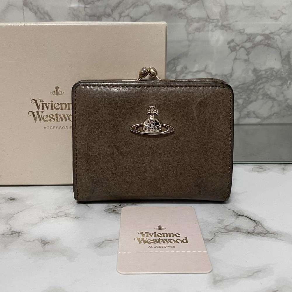 Vivienne Westwood Gray Leather Bifold Wallet with Logo Keychain Pre-Owned