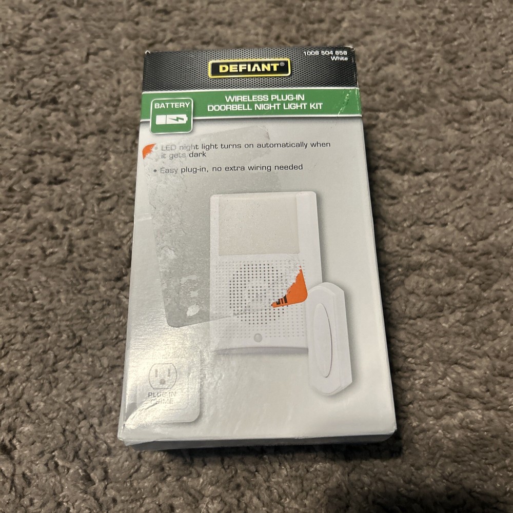 Defiant Wireless Plug-In Doorbell with Night Light Kit White Model 1008 504 858 New in Box