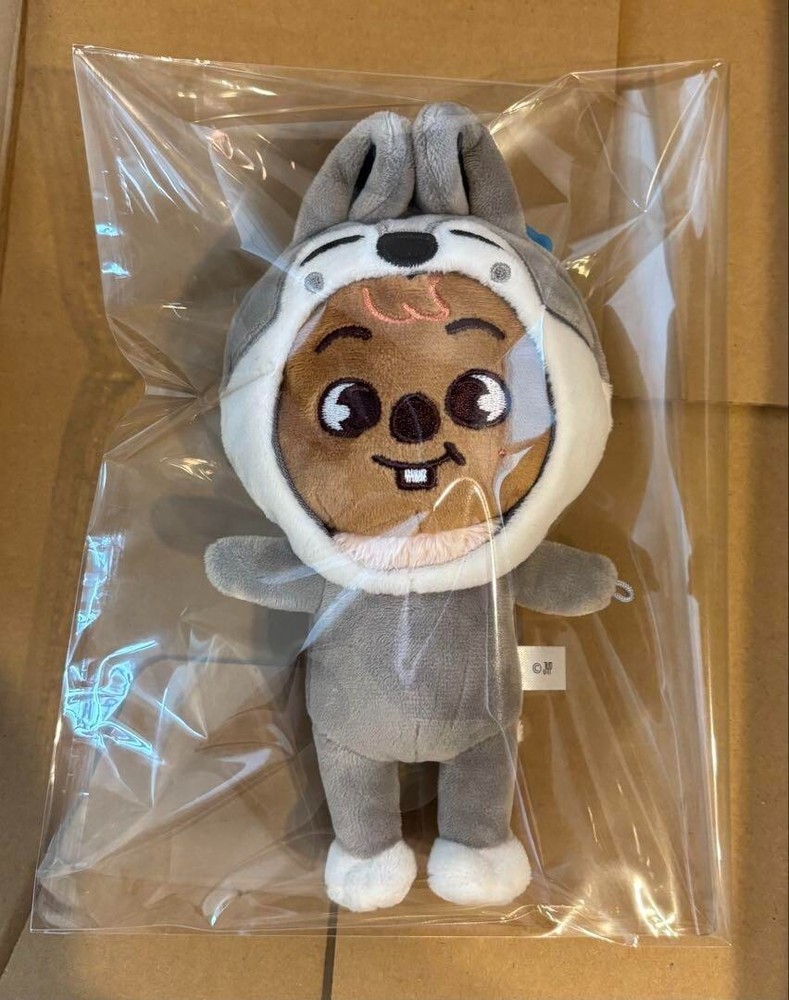 Stray Kids Han Skzoo SKZ TOY WORLD Bag Charm Official