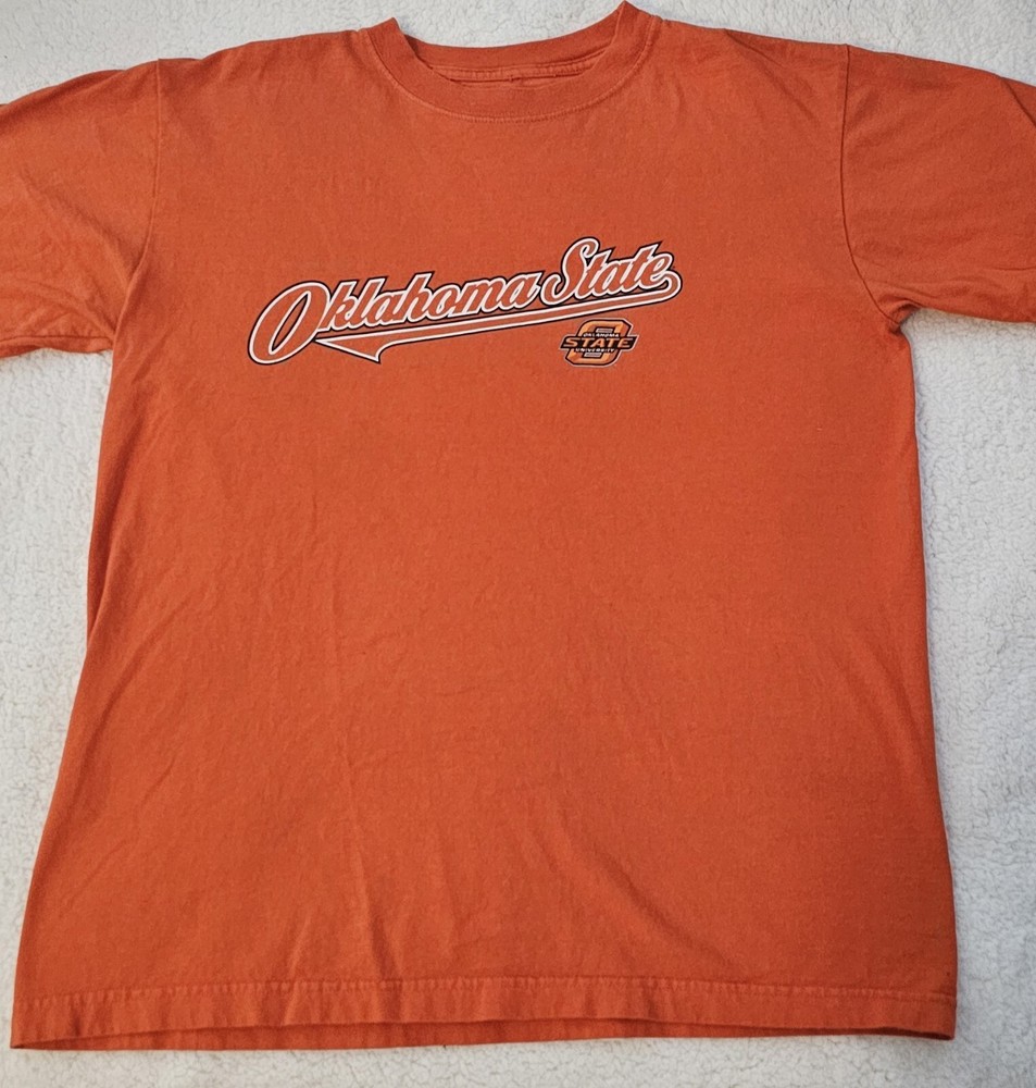 Oklahoma State University NCAA Unisex Size Med Tshirt