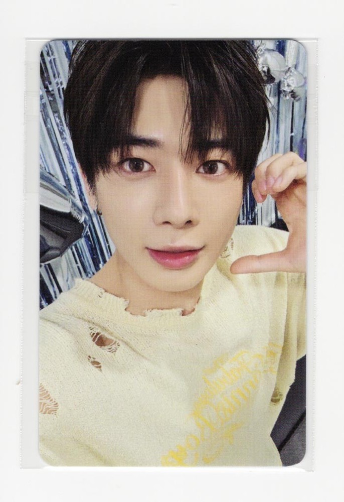 TXT - THE STAR CHAPTER : TOGETHER [MUSIC KOREA] LUCKY DRAW EXCLUSIVE PHOTOCARD