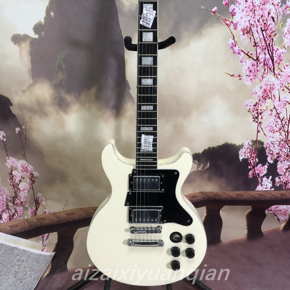 High quality 6-string electric guitar Chrome plated hardware Mahogany body