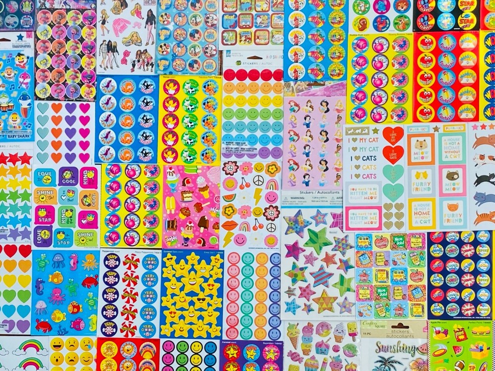 399 Stickers Mxd Themes Cute Star Pet SCRATCH N SNIFF Scented STICKER Collection