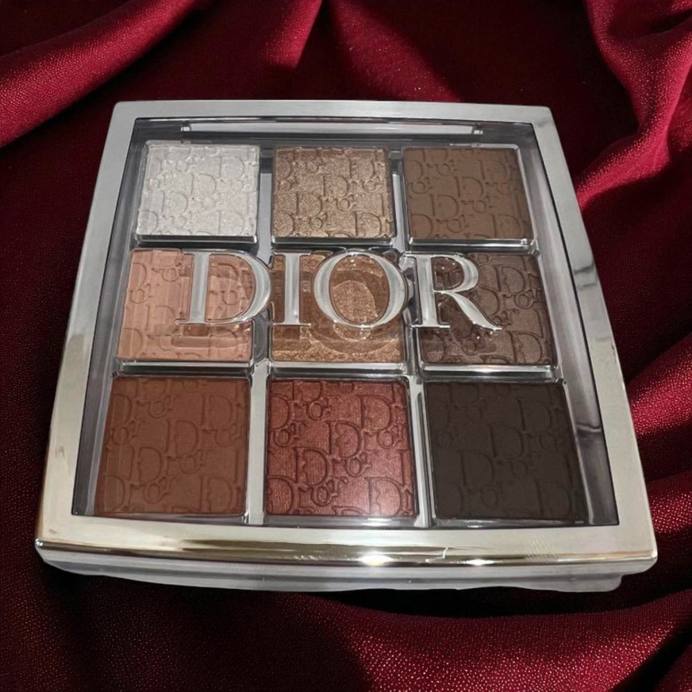 Dior Backstage Eyeshadow Palette 001 Blends Well 10g  Makeup