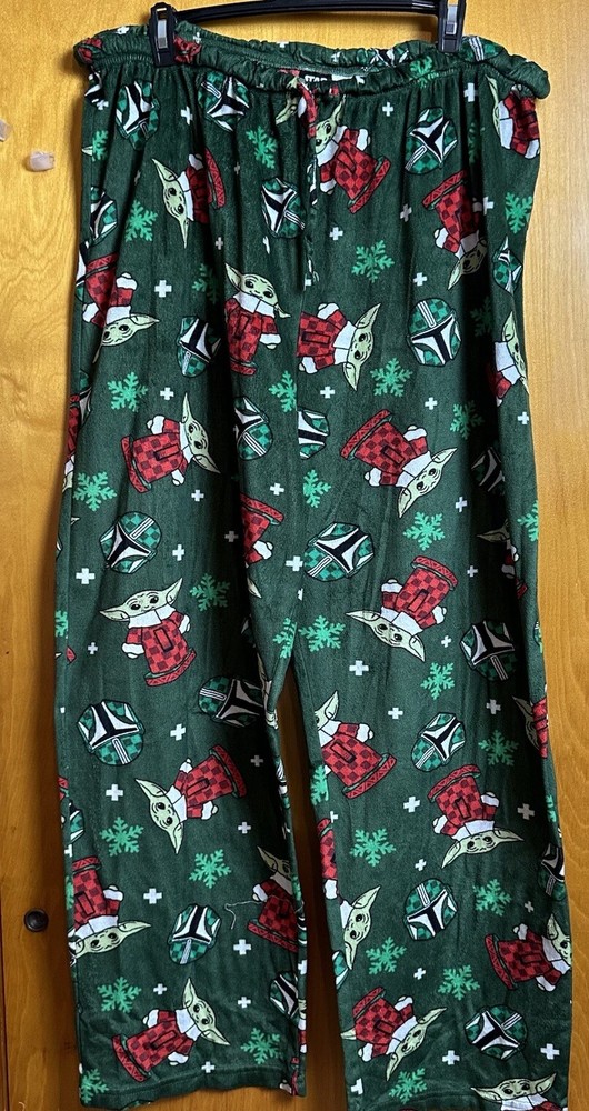 Baby Yoda Grogu Mandalorian Christmas Pajama Pants Unisex XL Green