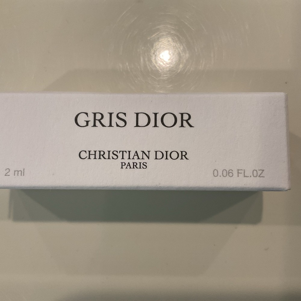 Christian Dior Gris Dior 2ml Travel Perfume Mini Size New