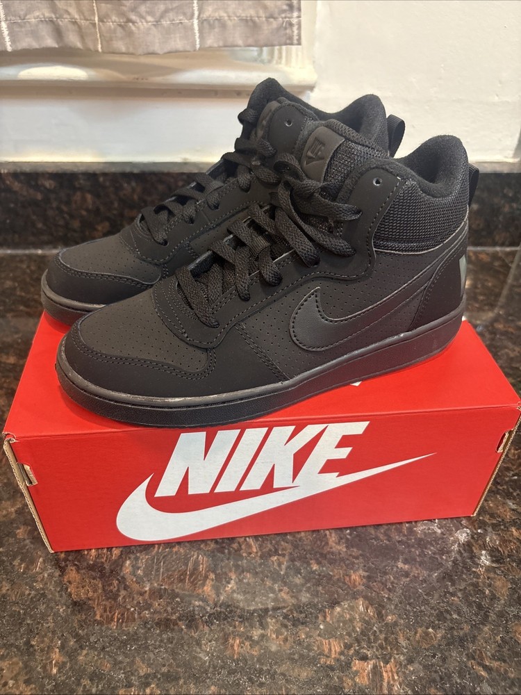 Nike Court Borough Mid GS Trainers 839977 Sneakers Shoes 001 Size 6 Youth Boys