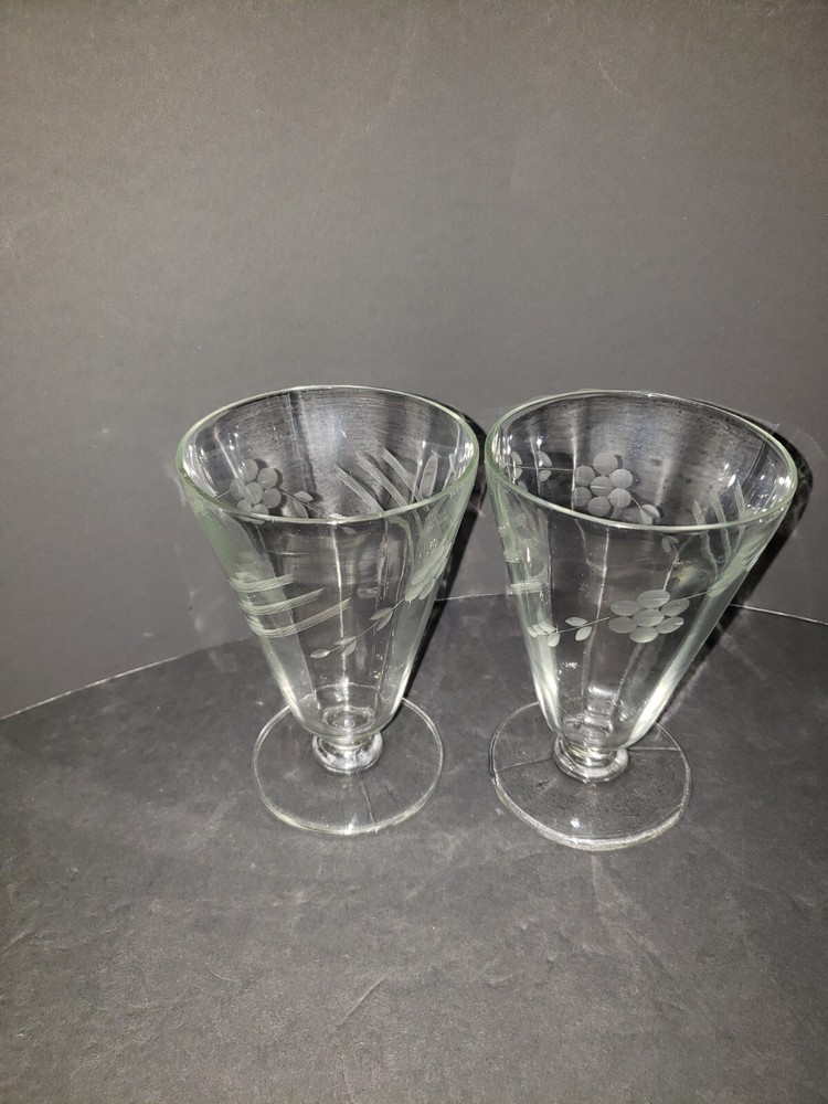 Vintage Etched Footed Parfait /Iced Tea Glasses Set 2