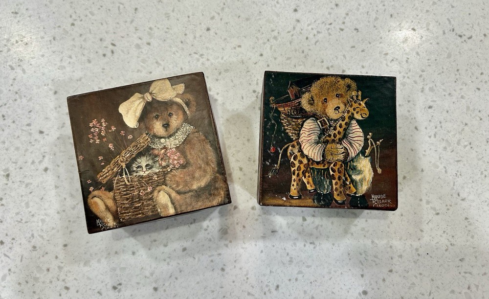 Burgundy and Green Bear Trinket Box Set of 2 Keepsake Storage