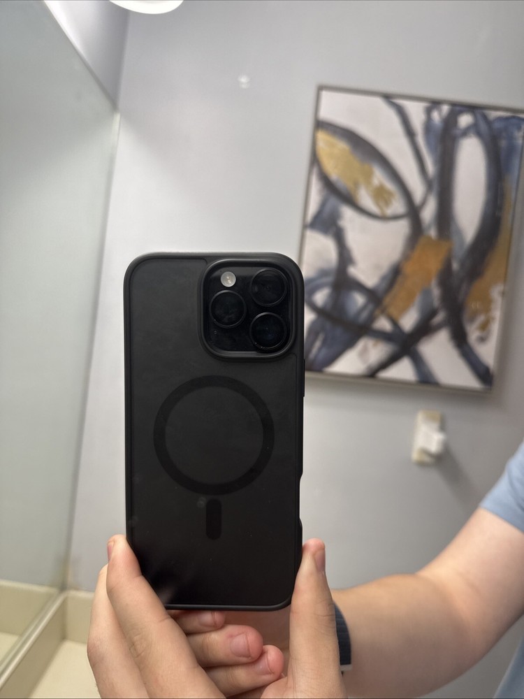 iPhone 16 Pro Max 256 Gb Unlocked With TikTok And CapCut