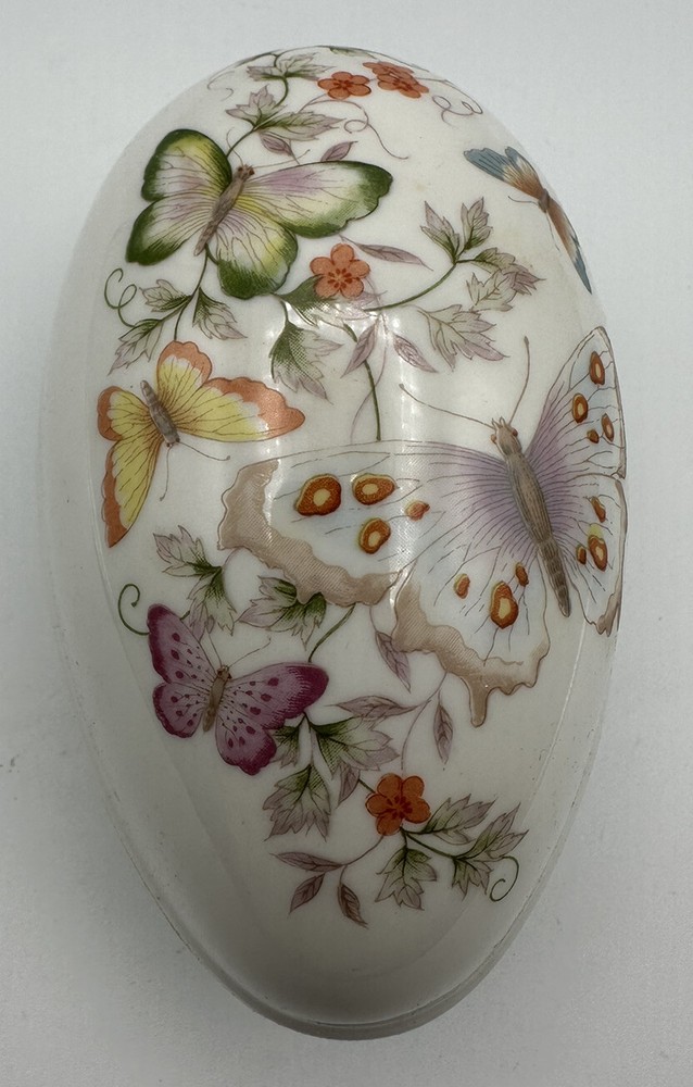 AVON 1974 Vintage Porcelain Egg with 22K Gold Trim Butterflies Decor