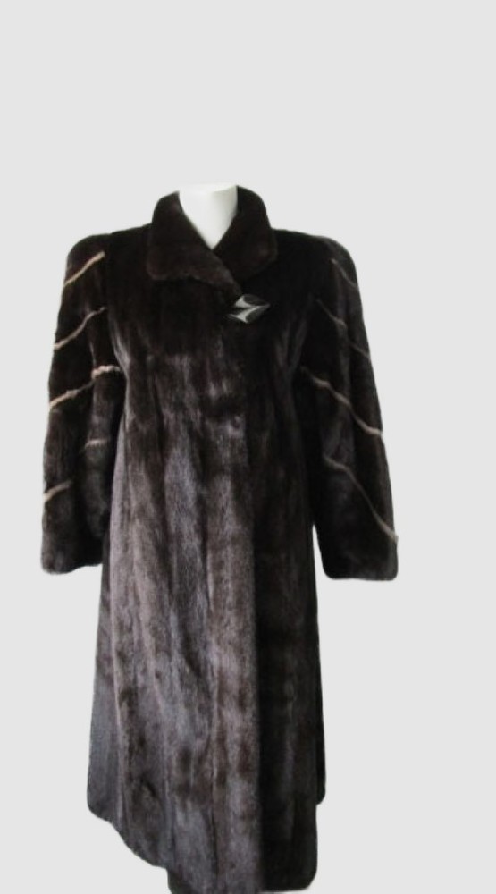 Women's Size 8 Dark Ranch & Sapphire Mink Fur Coat Superb Quality