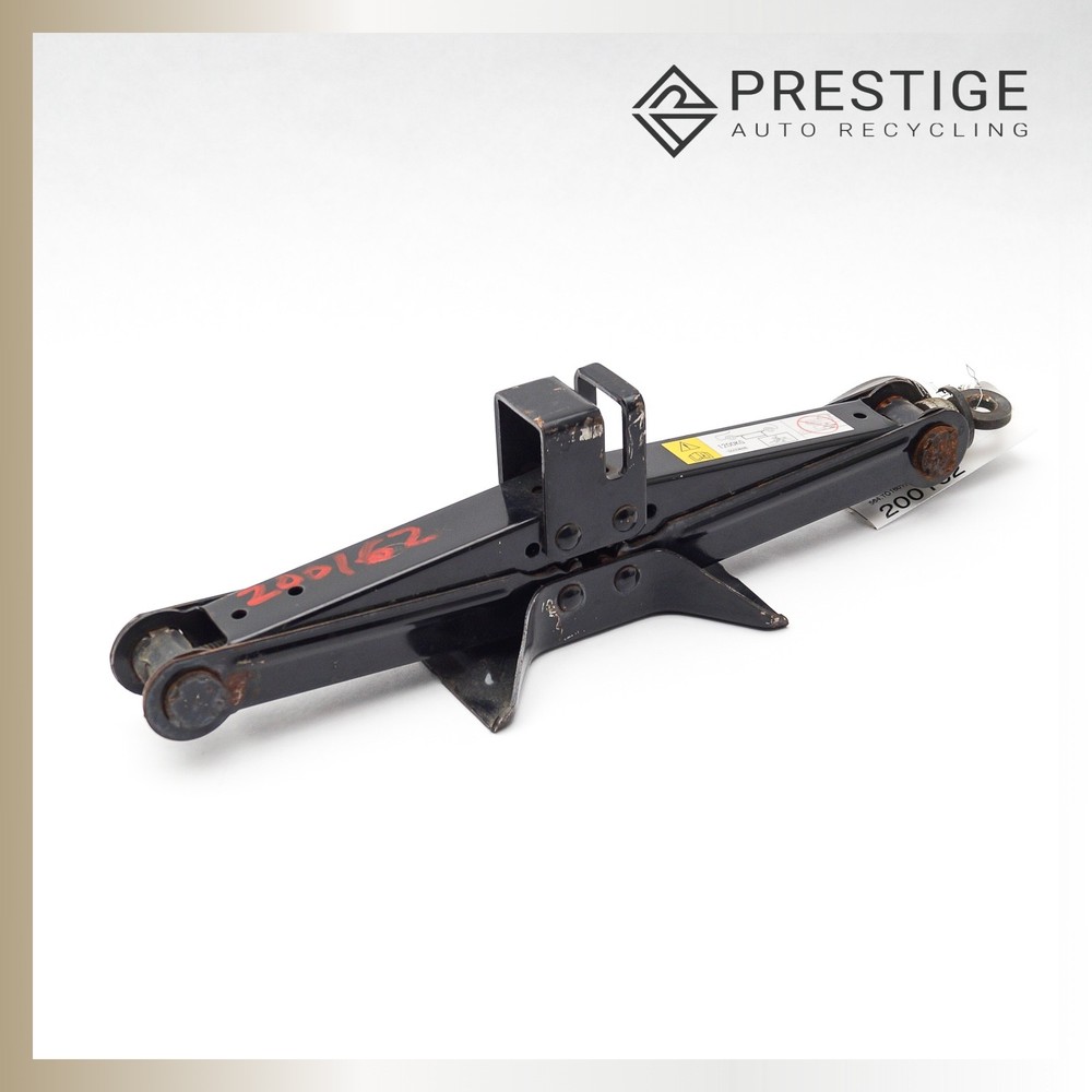 Toyota Jack Lift for Easy Vehicle Maintenance