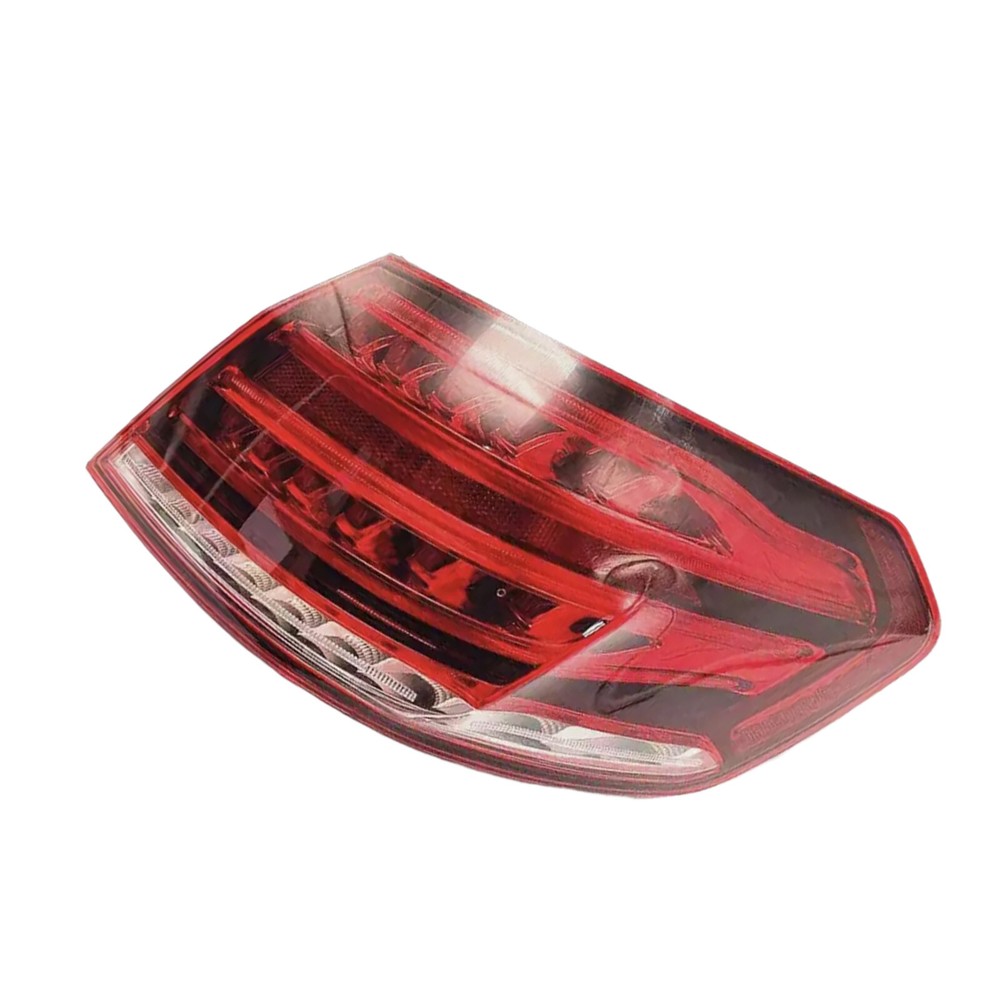 Right Outside LED Rear Taillight Assembly For Mercedes-Benz E-Class W212 2014-15