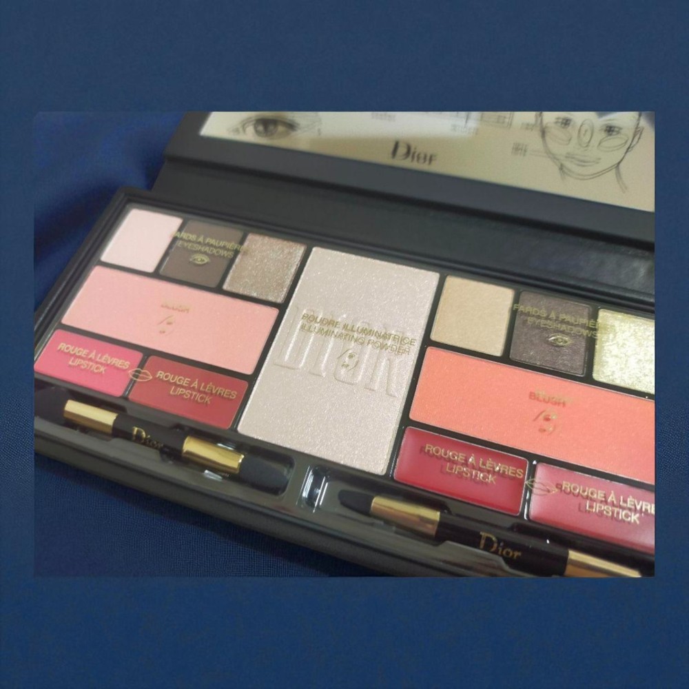 Dior Sparkle Eyeshadow Palette with Lipstick and Highlighter Brush